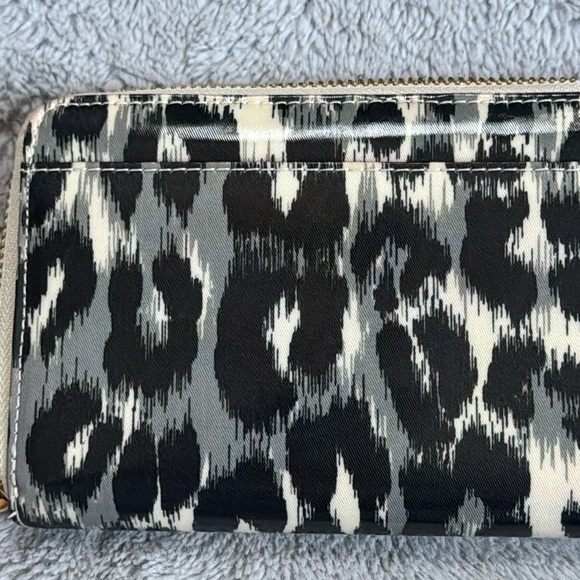 Kate Spade Daycation Neda Leopard wallet - Picture 10 of 12